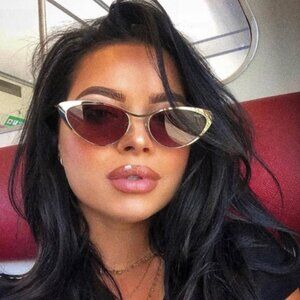 QUAY x Alissa Violet “BO$$” Cat Eye Sunglasses (RARE! Limited Edition) – NWOT